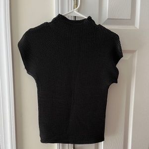 E. C Designs Women’s Black Top, Size Large